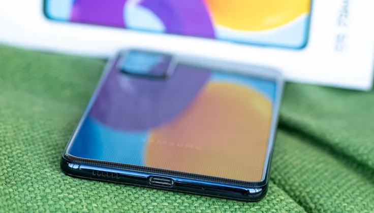 Samsung Galaxy M53 5G อยู่ในรายชื่อ Geekbench ด้วย Dimensity 900